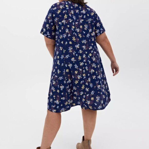 Torrid Navy Leopard Floral Challis Mini Trapeeze Dress Sz 2 - Picture 2 of 6